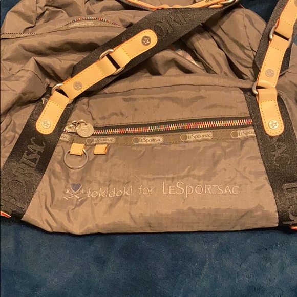 Tokidoki for LeSportsac small duffle - Picture 4 of 6